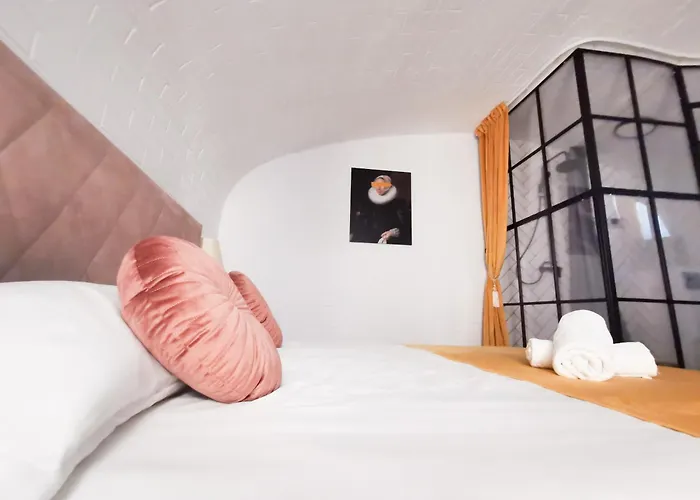 Portos Boutique In Old Town Center Braşov